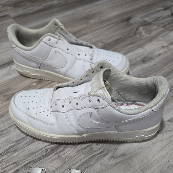 Women's Nike Air Force 1s White Sz 10 - Picture 6 of 11